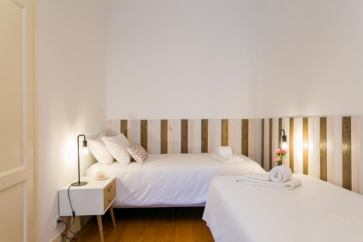 Lovelystay - Cozy 3Bdr Apartment In Estrela Lisboa Exterior foto
